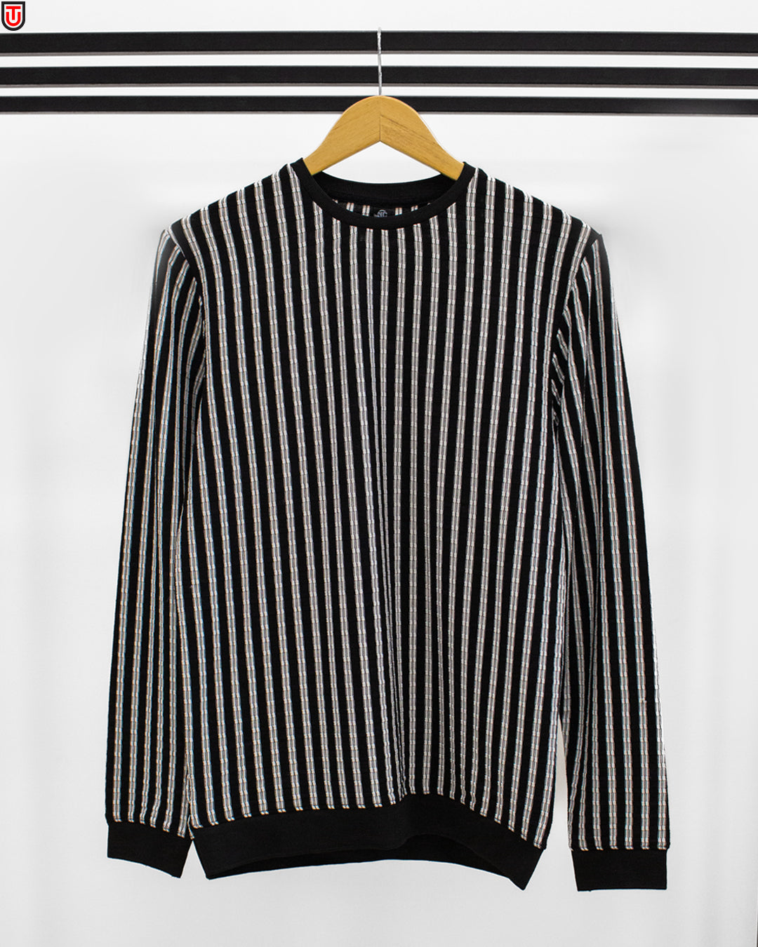 Urban Linear-Rib Textured Sweatshirt